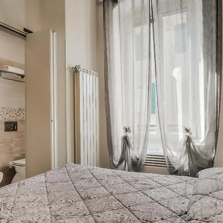 拉吉奥索尔旅馆 3* 斯培西亚