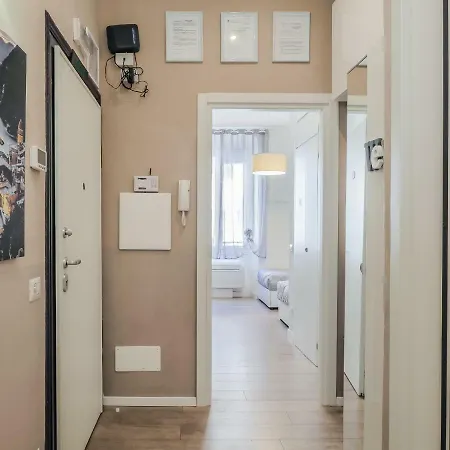 拉吉奥索尔旅馆 3* 斯培西亚